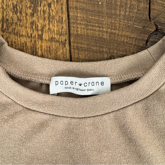 Paper Crane Women’s Beige Long Sleeve Crop Top Stretch Pullover Anthropologie S - Picture 2 of 8
